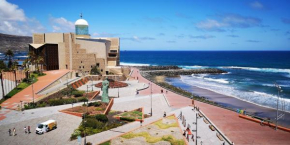 Apartamento en primera línea de Playa Las Canteras